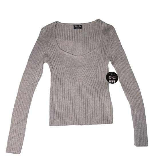 Jolie & Joy Light Gray Sweater - Picture 1 of 5